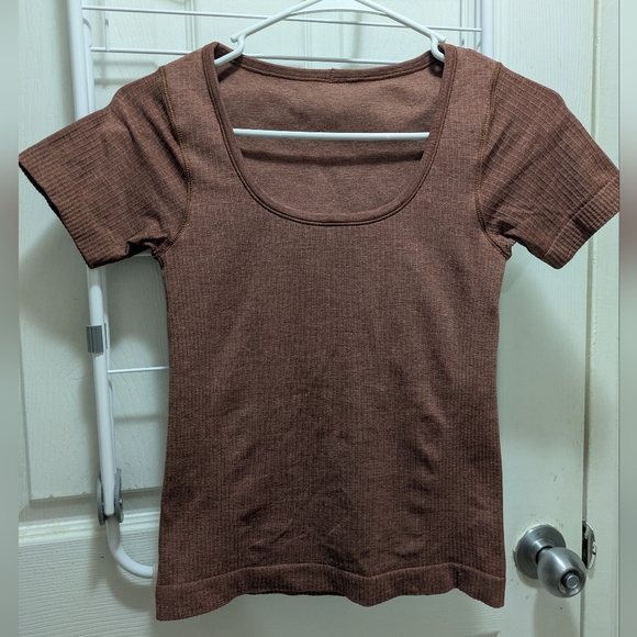 lululemon athletica Tops - Lululemon Ebb to Street Short Sleeve Shirt